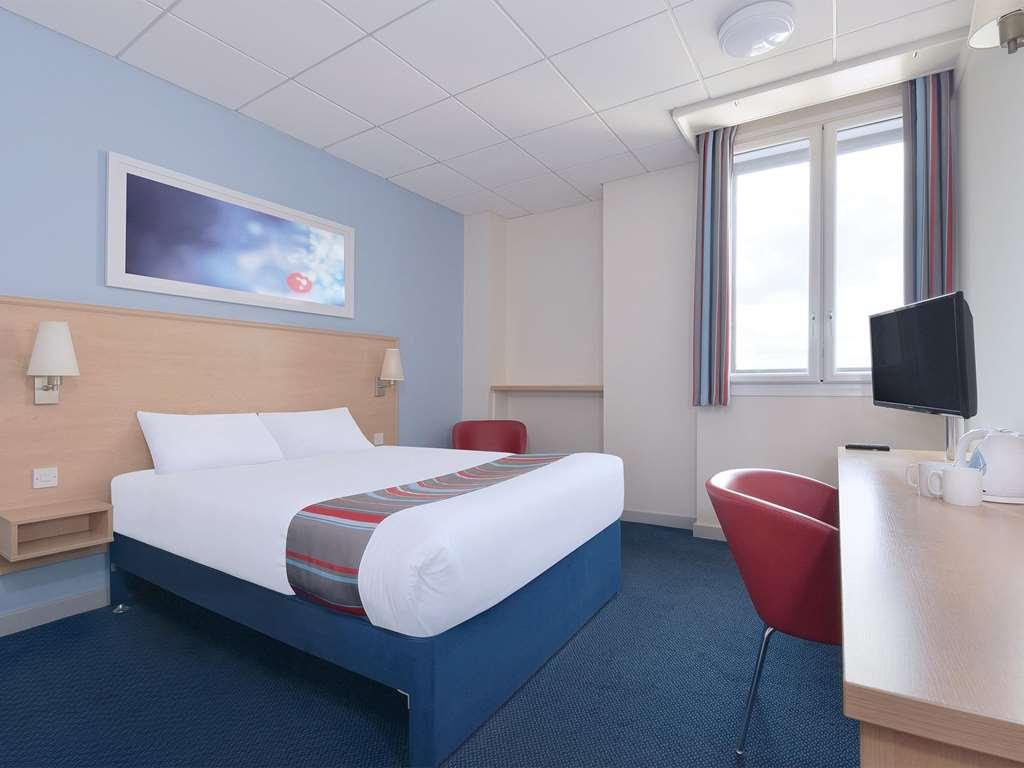 Travelodge Rugeley Room photo