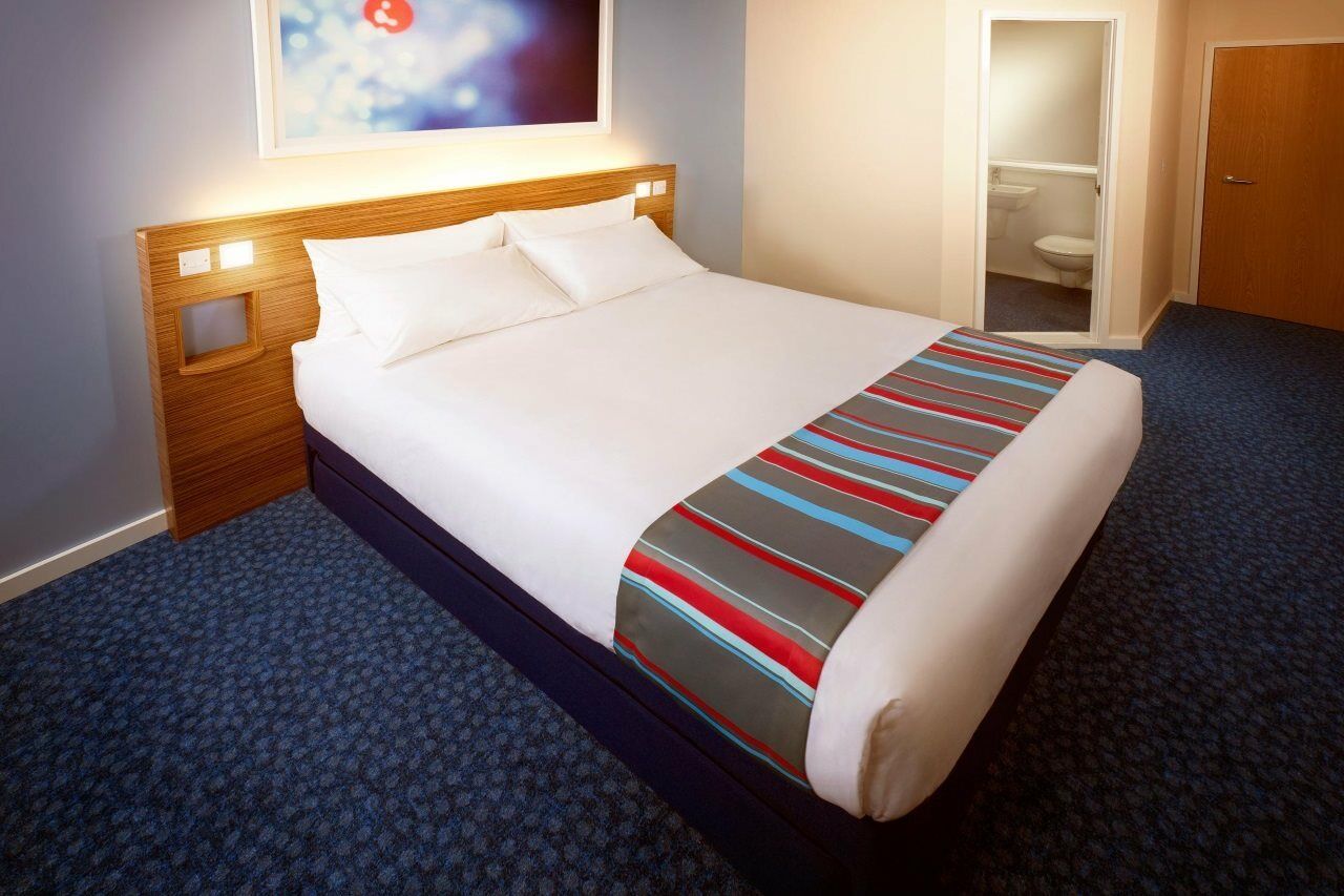 Travelodge Rugeley Exterior photo
